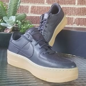 Nike Air Force 1 Sage Low LX Leather Oil Grey 9